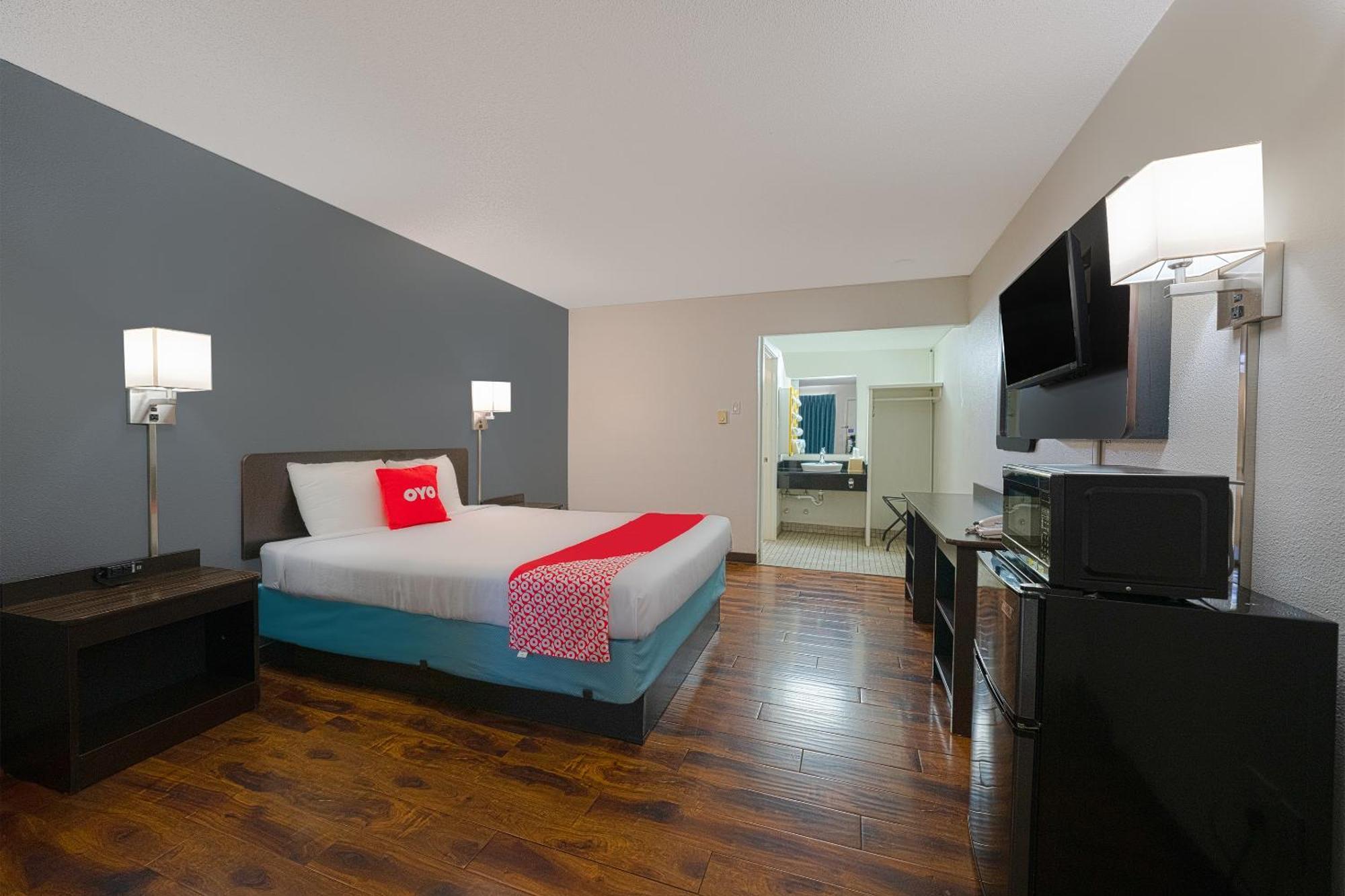 OYO Hotel St Helens OR Saint Helens Buitenkant foto