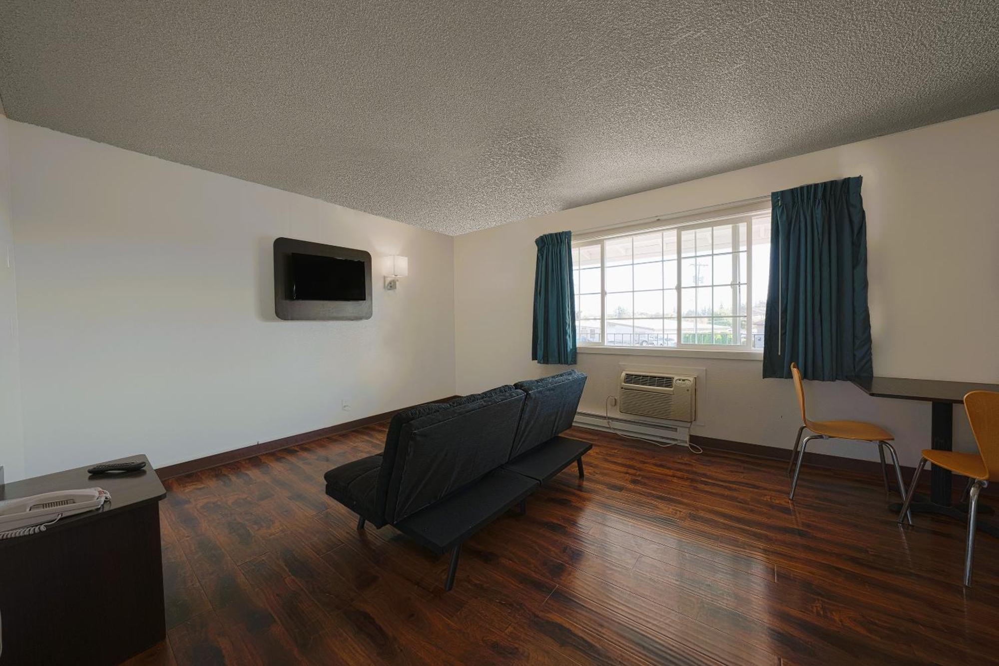 OYO Hotel St Helens OR Saint Helens Buitenkant foto