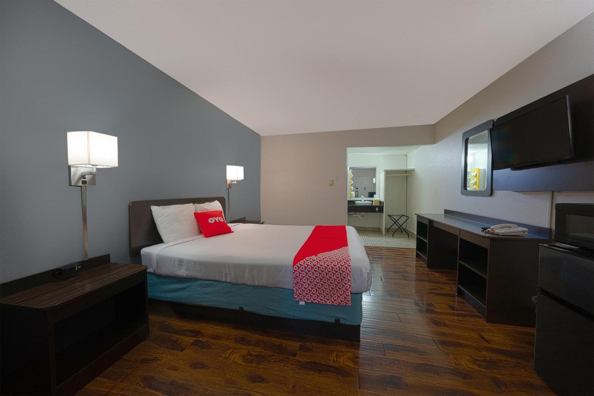 OYO Hotel St Helens OR Saint Helens Buitenkant foto