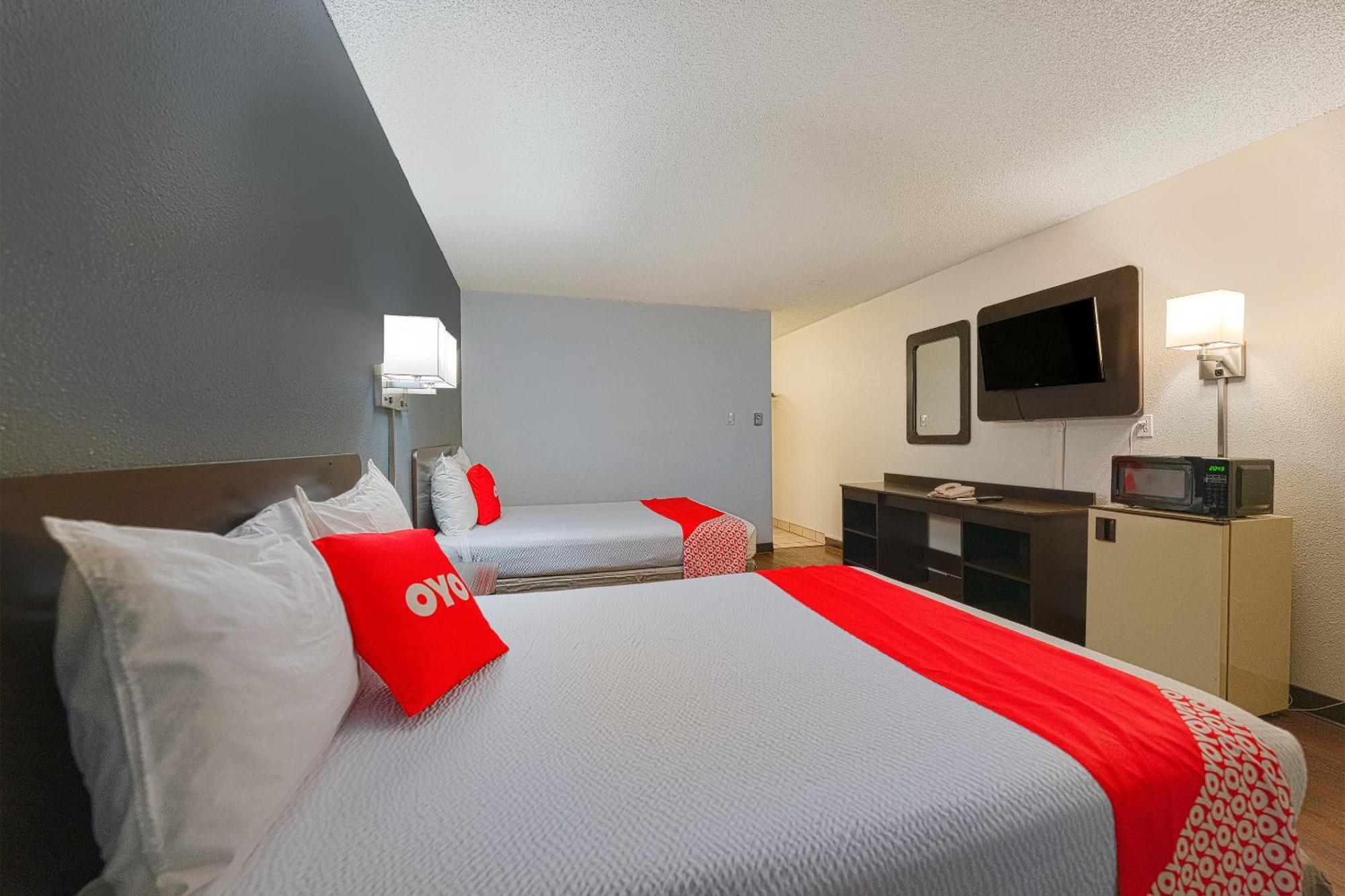 OYO Hotel St Helens OR Saint Helens Buitenkant foto