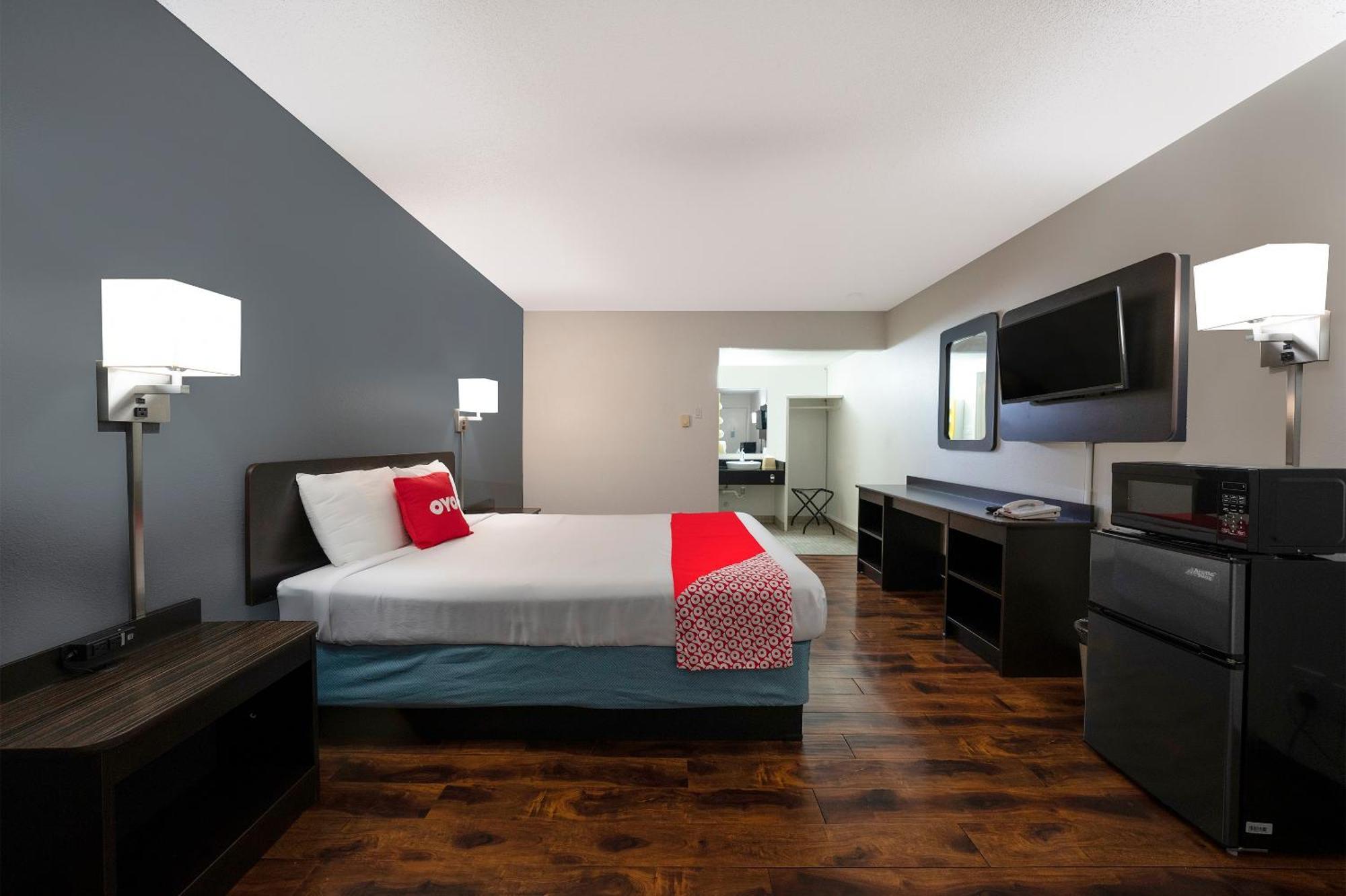 OYO Hotel St Helens OR Saint Helens Buitenkant foto